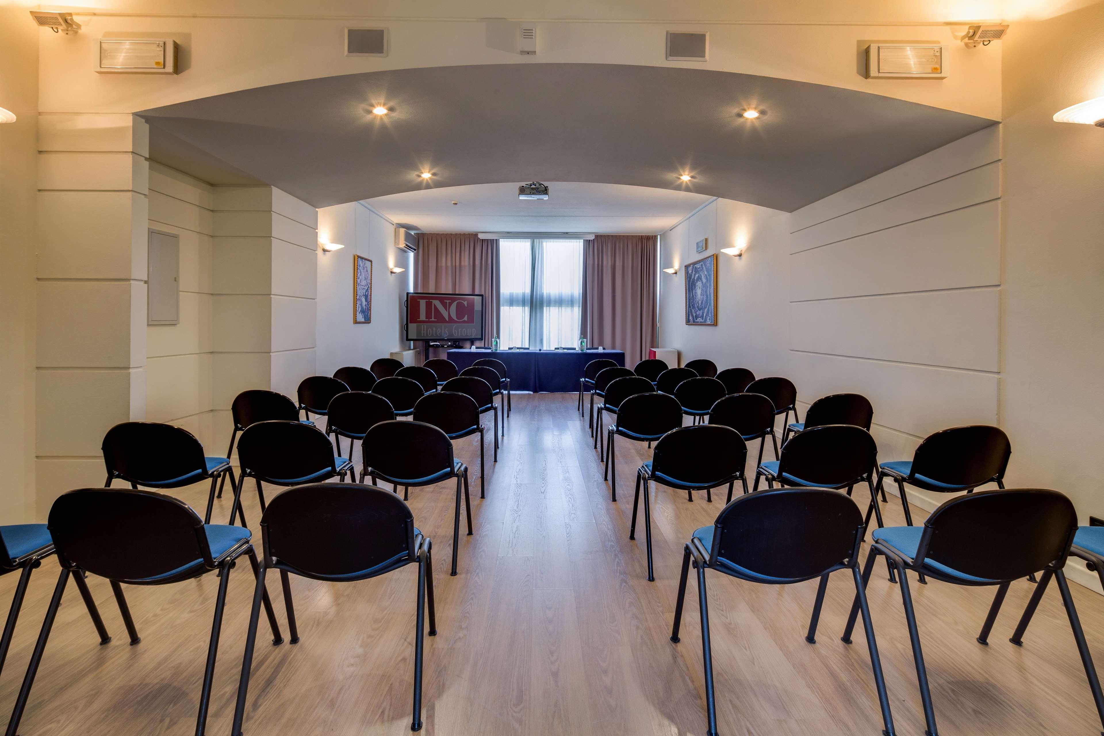 Western Farnese 4* Parma