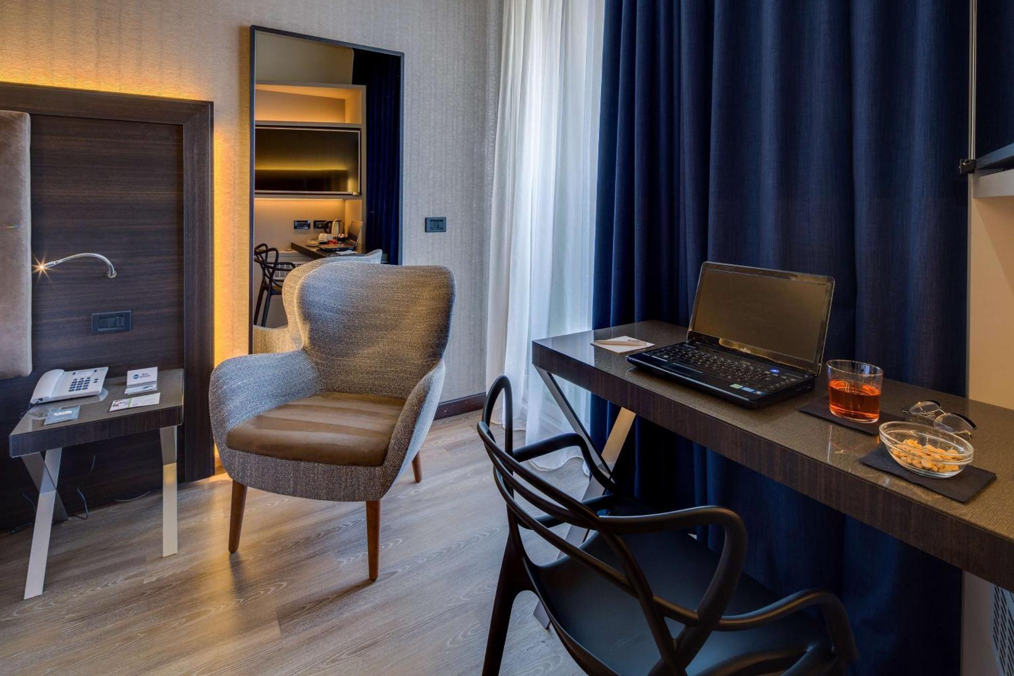 Western Farnese 4* Parma