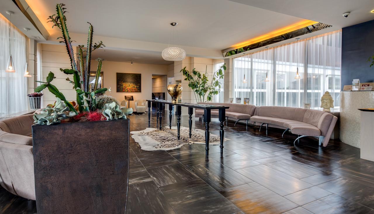 Western Farnese Hotel